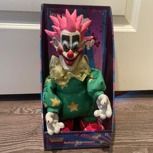 Spirit Halloween Killer Klowns from Outer Space Sidestepper Toy Spikey